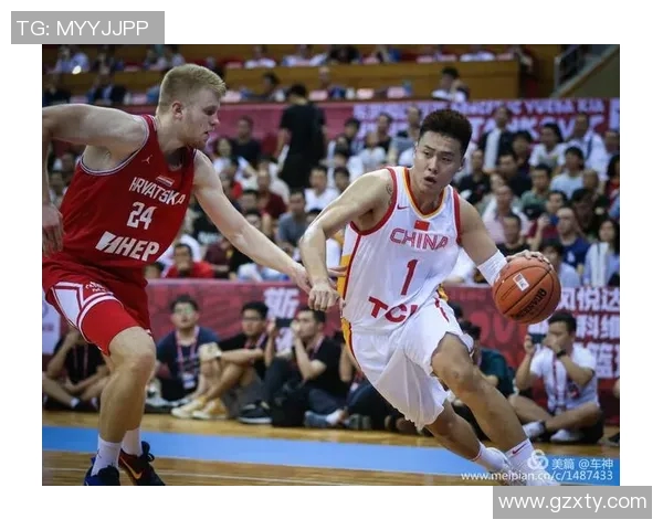 洲际杯精彩回顾成都篮球队默契配合展现团队实力与战术智慧 洲际杯精彩回顾成都篮球队默契配合展现团队实力与战术智慧