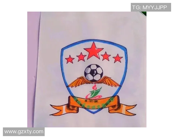 绘制足球明星与队徽的艺术之旅探索与创作的完美结合 绘制足球明星与队徽的艺术之旅探索与创作的完美结合