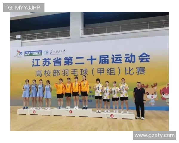 杭州羽毛球队在冠军赛中以73分稳居积分榜首位